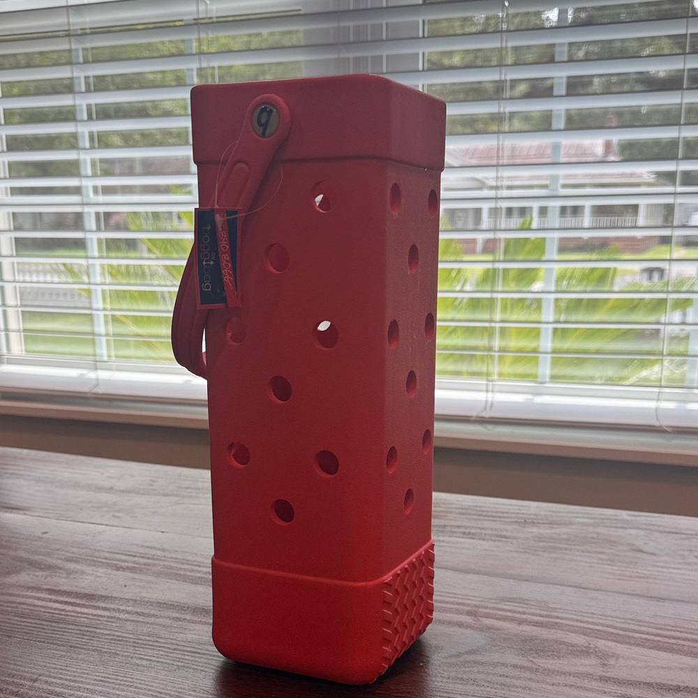 Bogg bag Coral Insulated Bottle Carrier